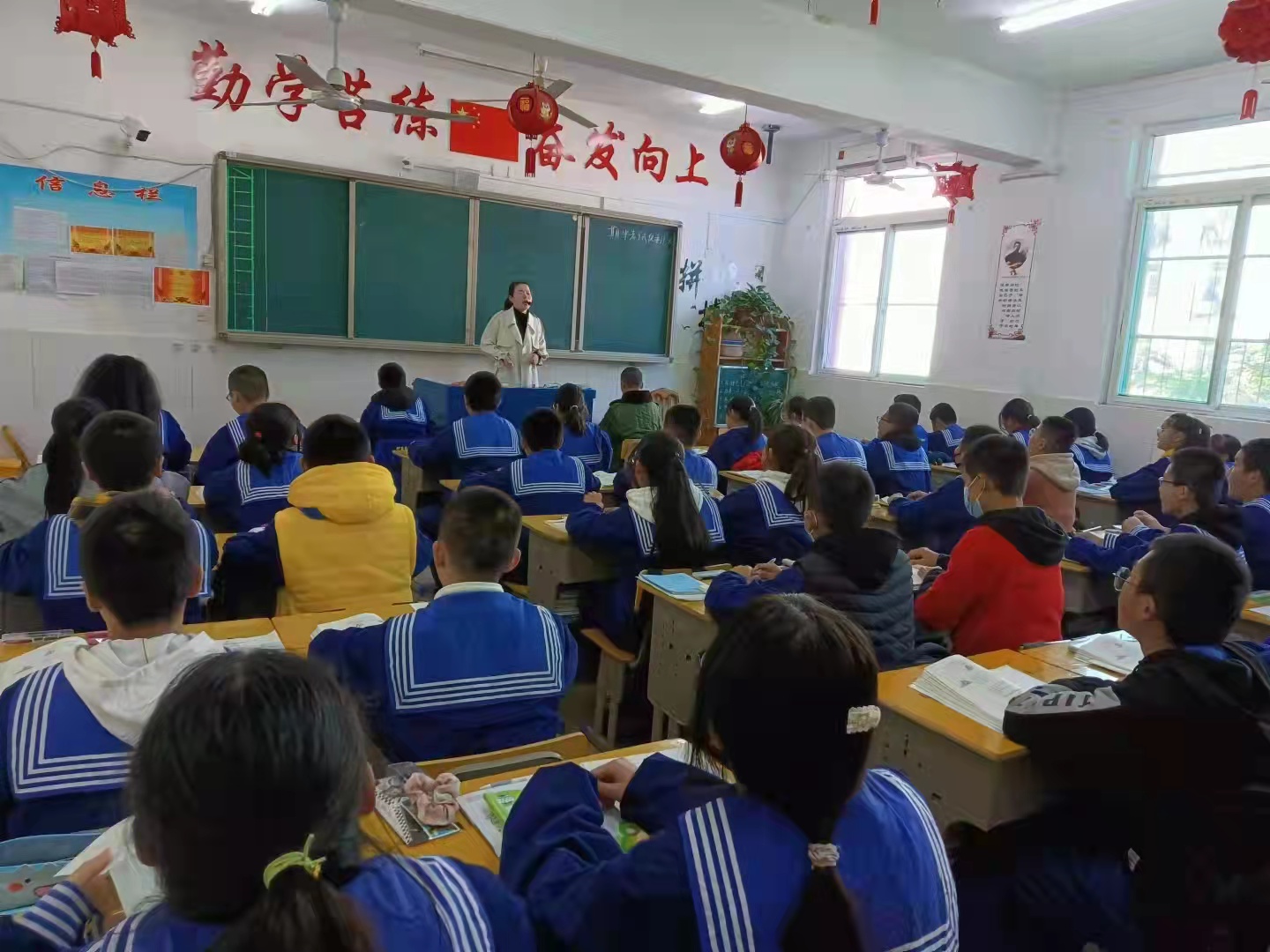 012dc49b1ff376cd9b8d375c08f93a1