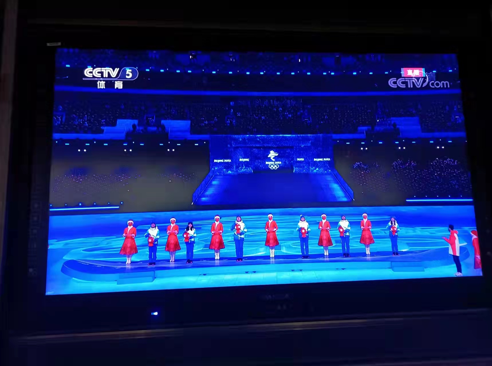 379e3185776f9f0b10c1f3f9ddde1b4