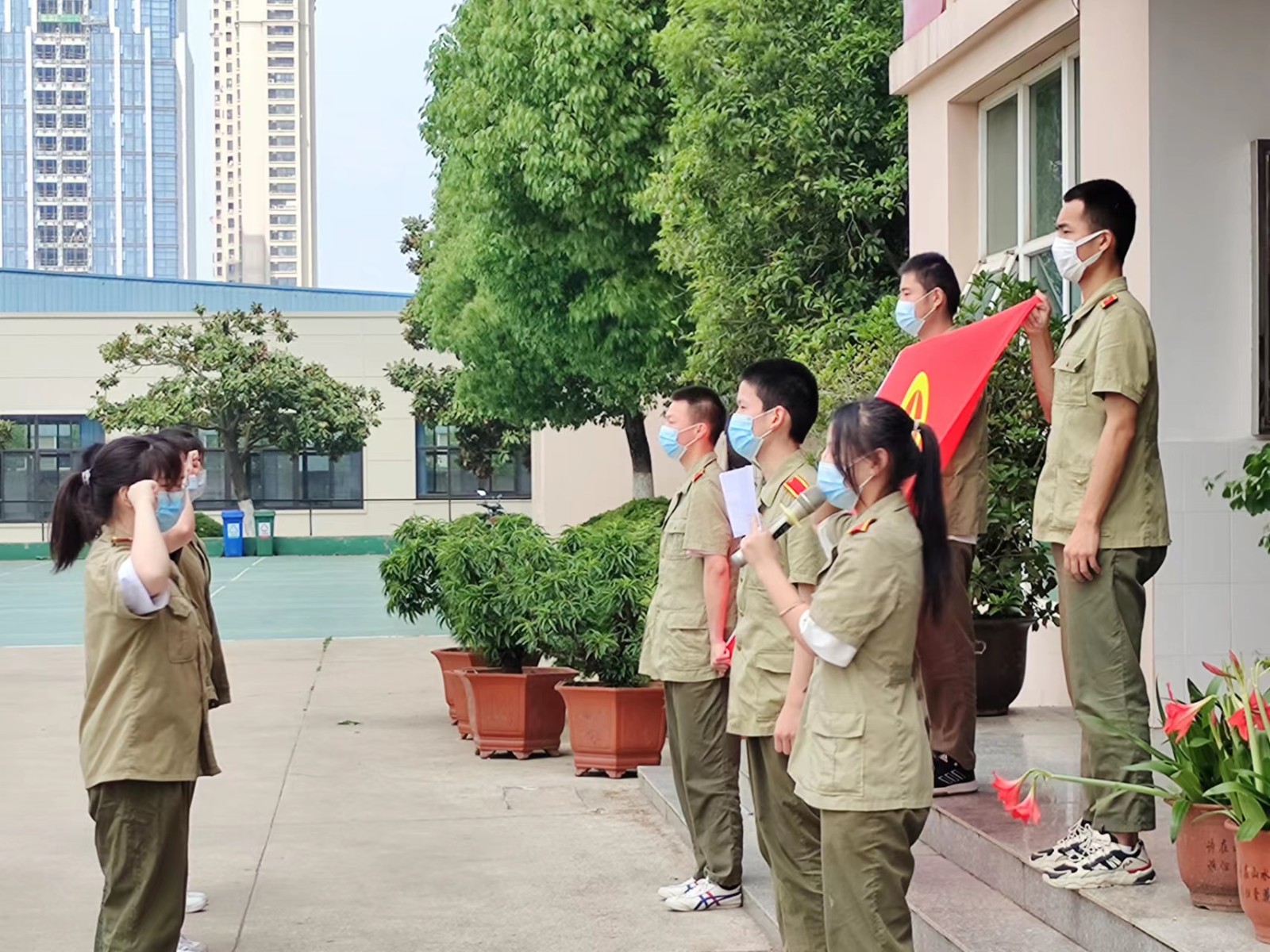 2827c79f045a5cad788bc8a9e91d402