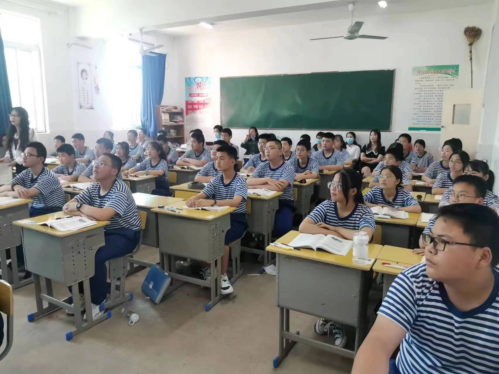 1b835176825d5cf639641bef13ca992