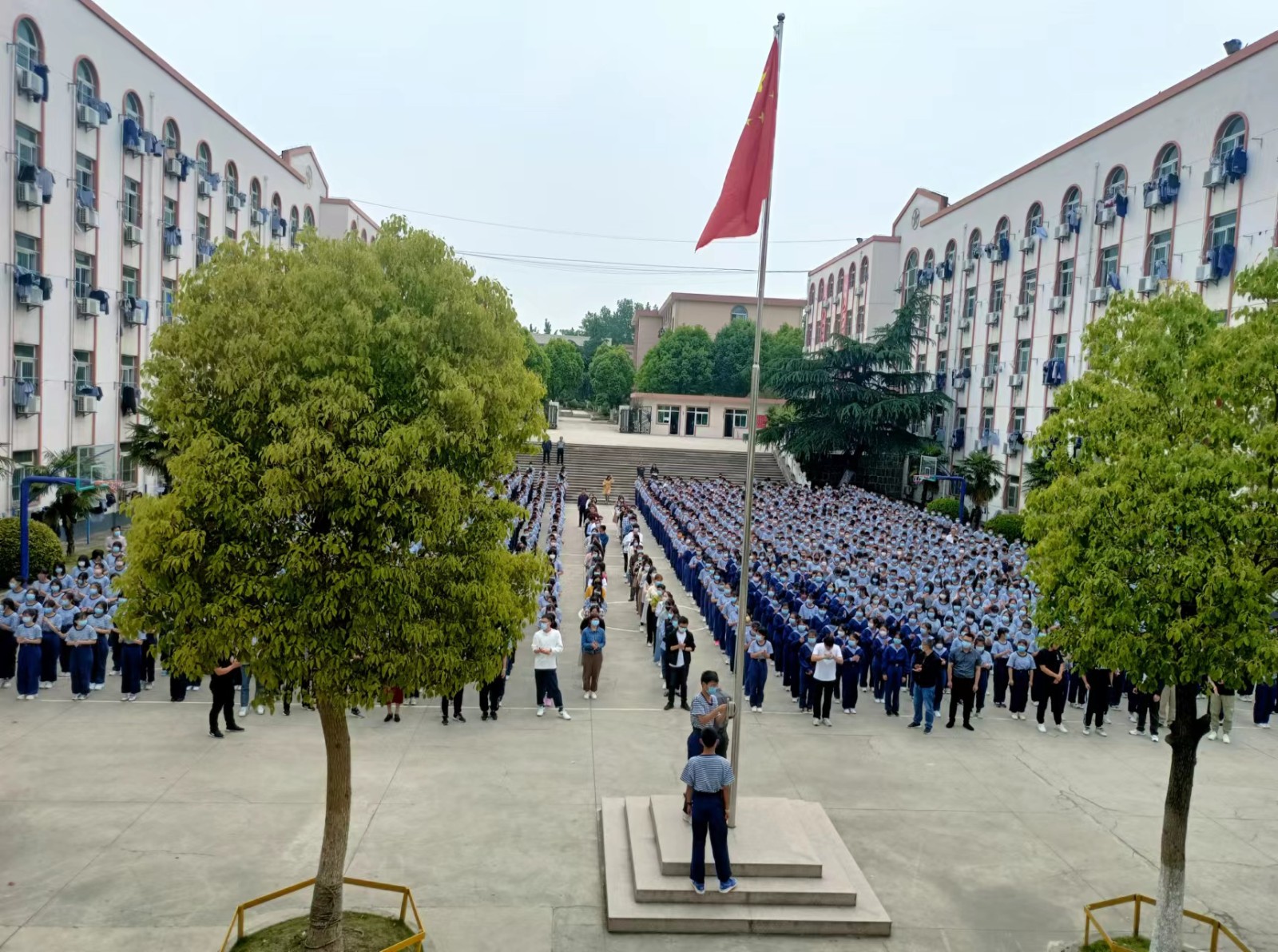 c8866c6c7d104c4b98e0430c6c73c7e