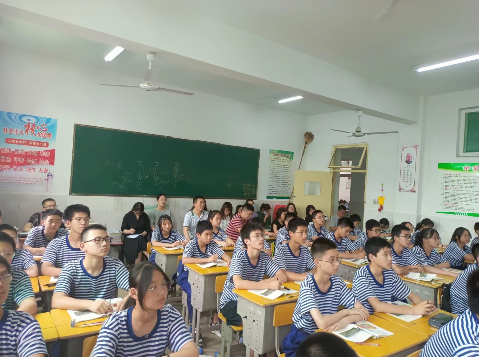 b08c513024f7290a1bba2dfbb007815