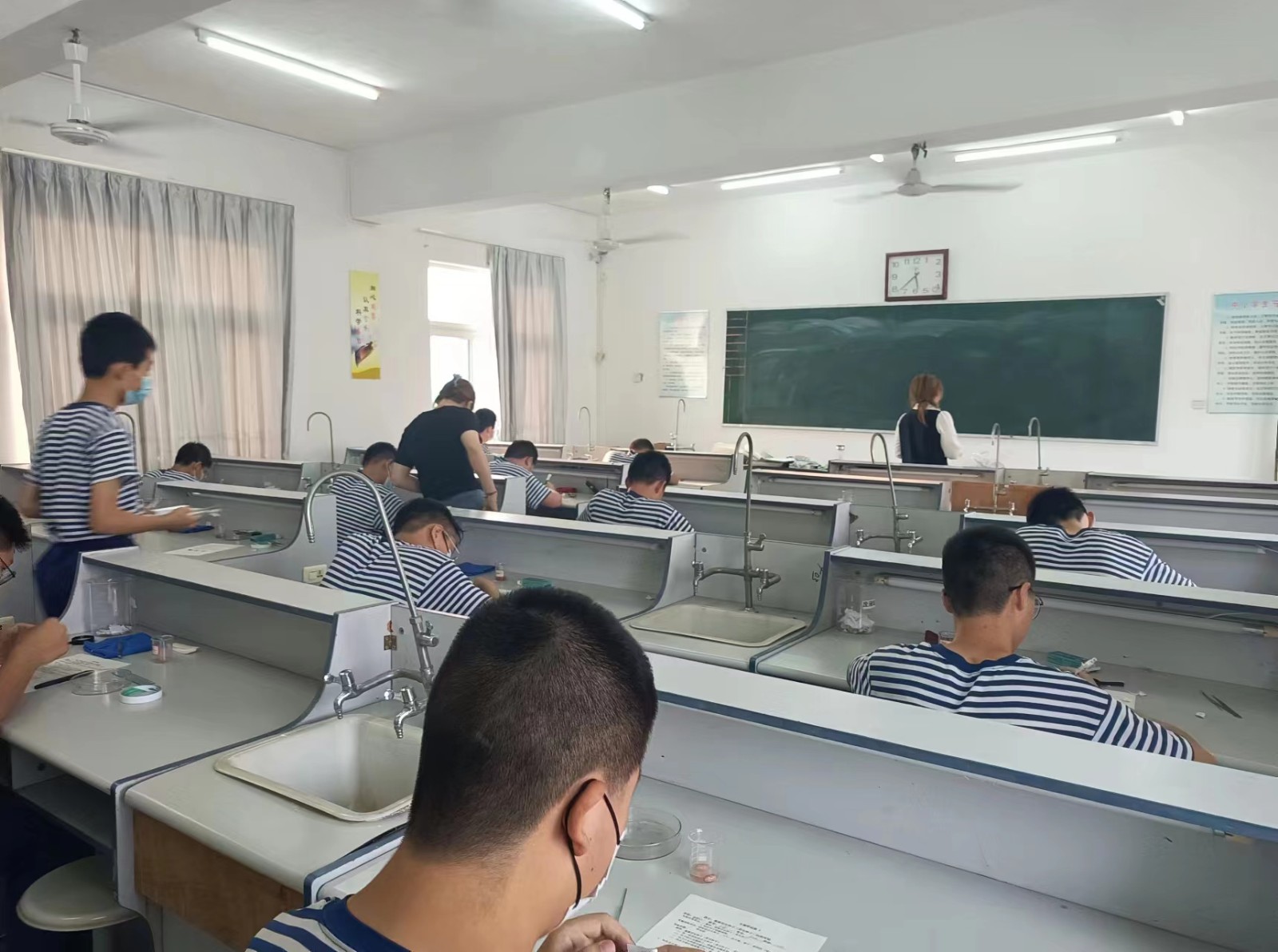 e1e94fbdbc36024c232f94f1bed902b