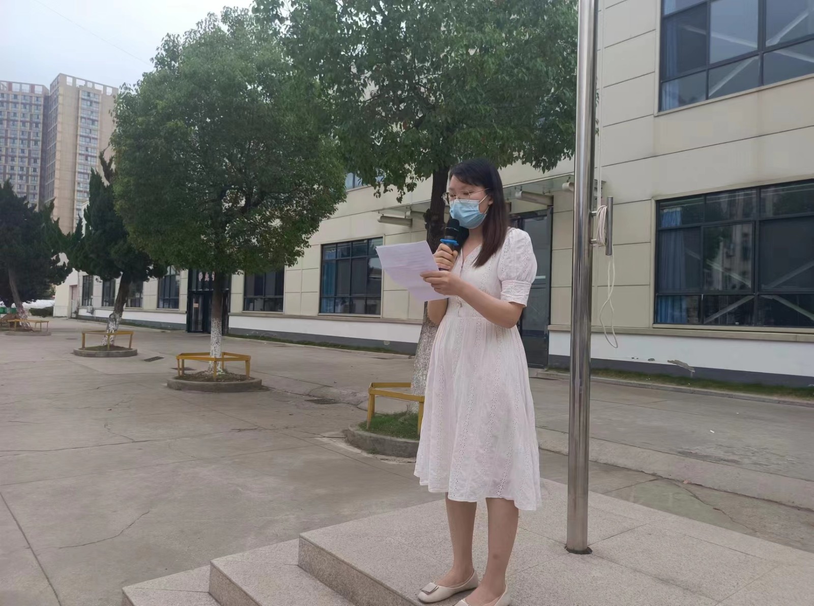 4d17c8ccdb57ac4a52e2f60a5788914