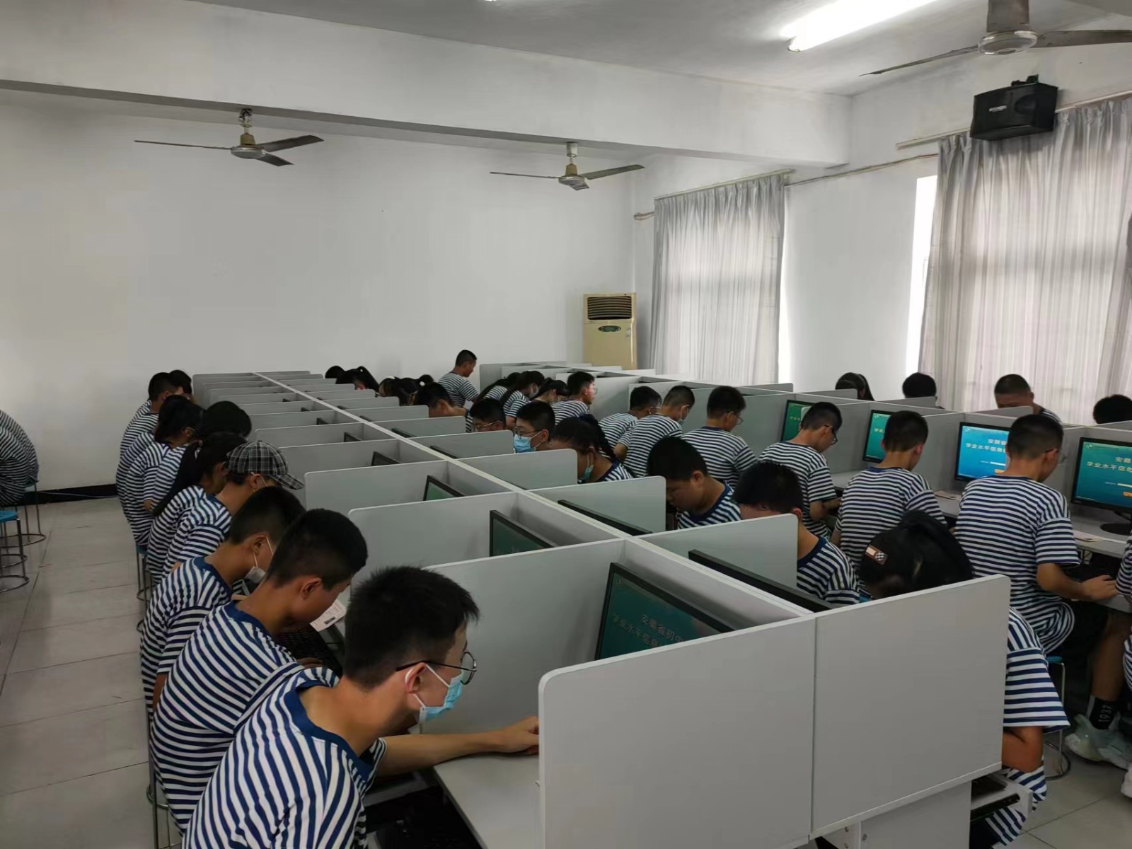 b767942940eb6e63117b16460dc5fd7