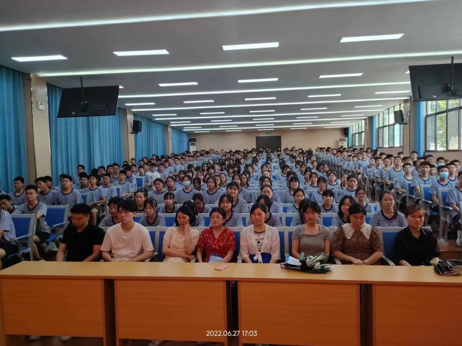 ceab0ad15bb427dd7656daa84db255f