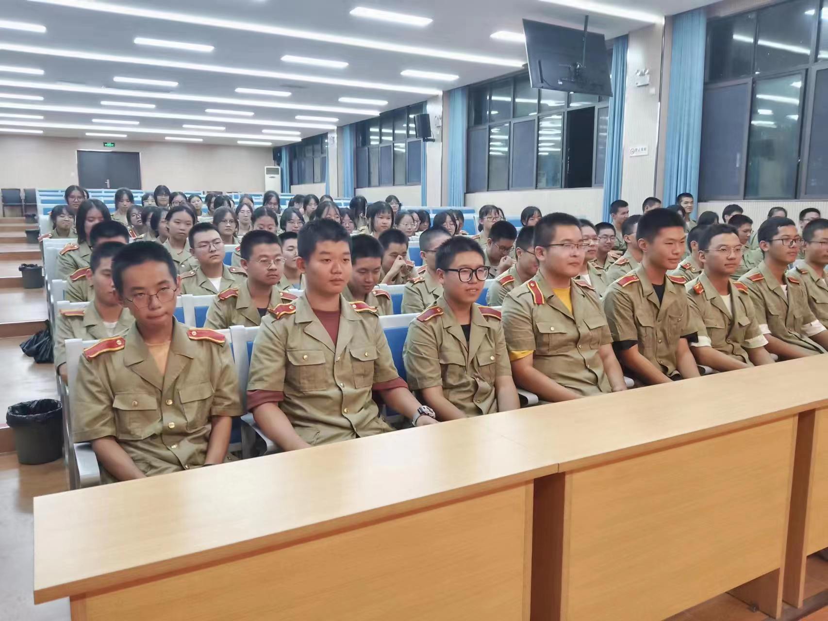 656cf9aae5b510f3f9b196ea0e2d18f