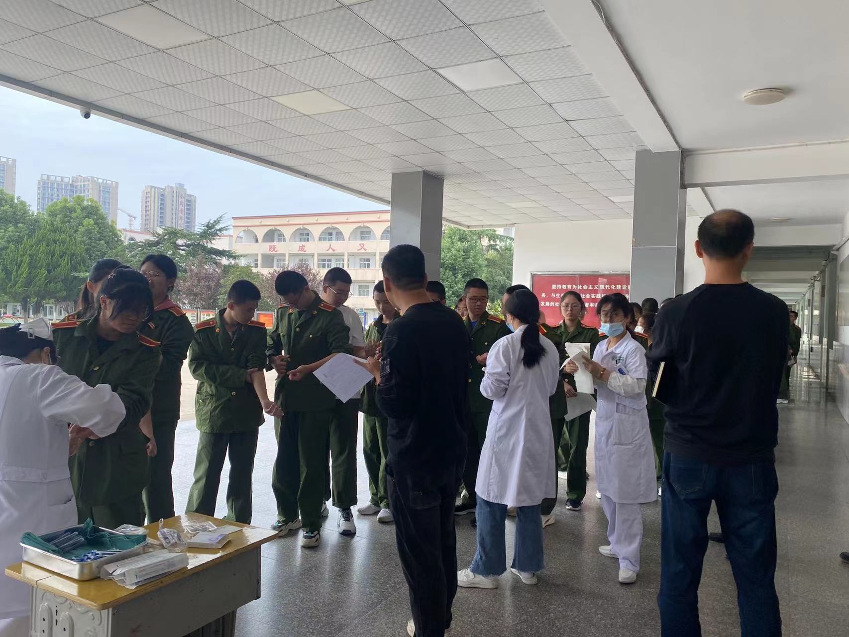 f7b0e94954319651c80624a66625563