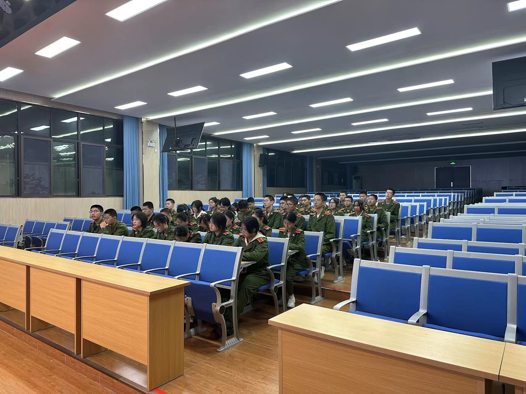 eadab4132e197d368c512f1ee27eaf1