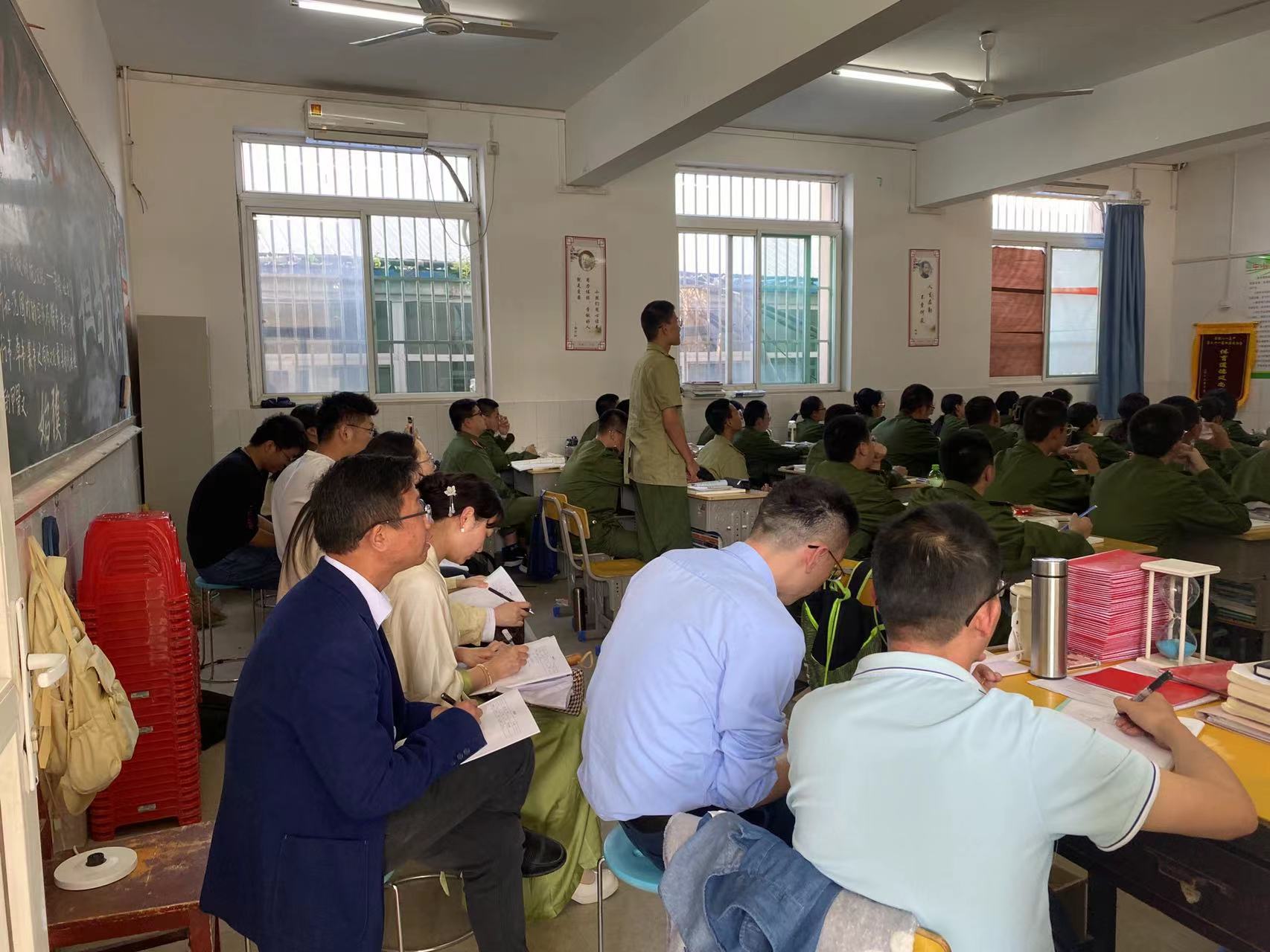 9e728d5f10343ddc9d7c1a653e9dfdd