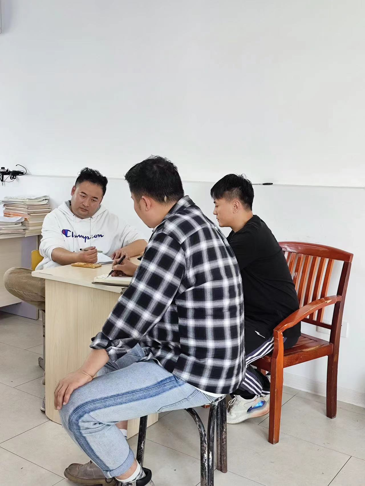 225e71de57ca36811fee6f69084a4ce