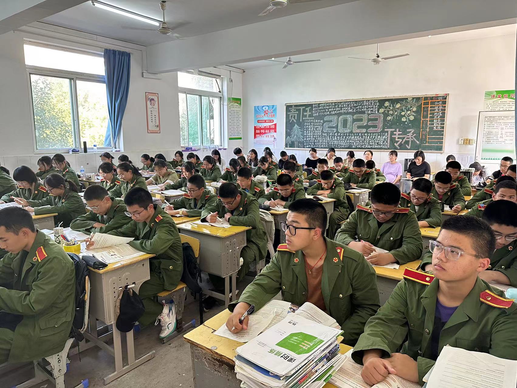 c3369e1f9d9c6549cf7bdbde6e78456