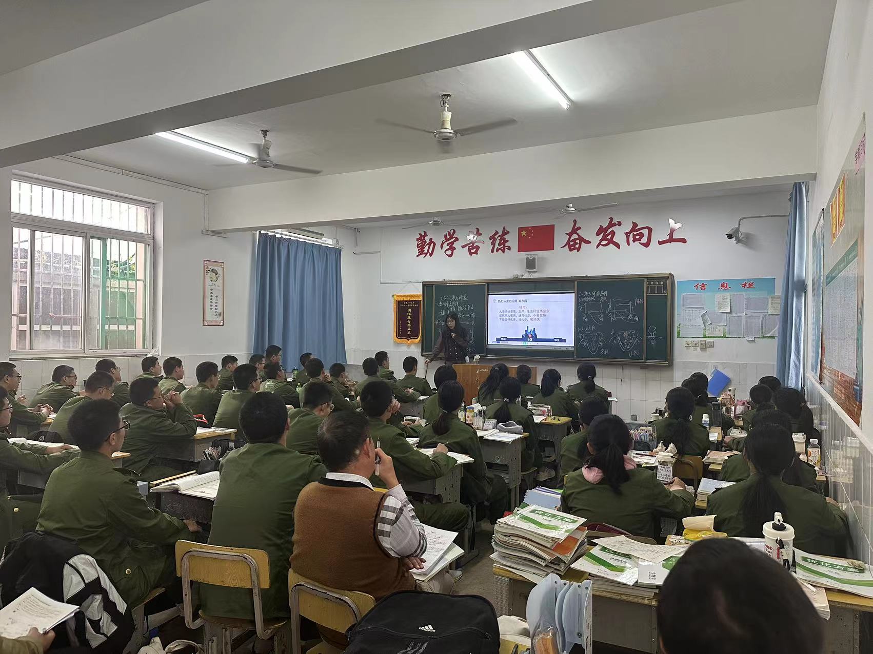 0350c62b26c1d5dc06d9e36bad574e5