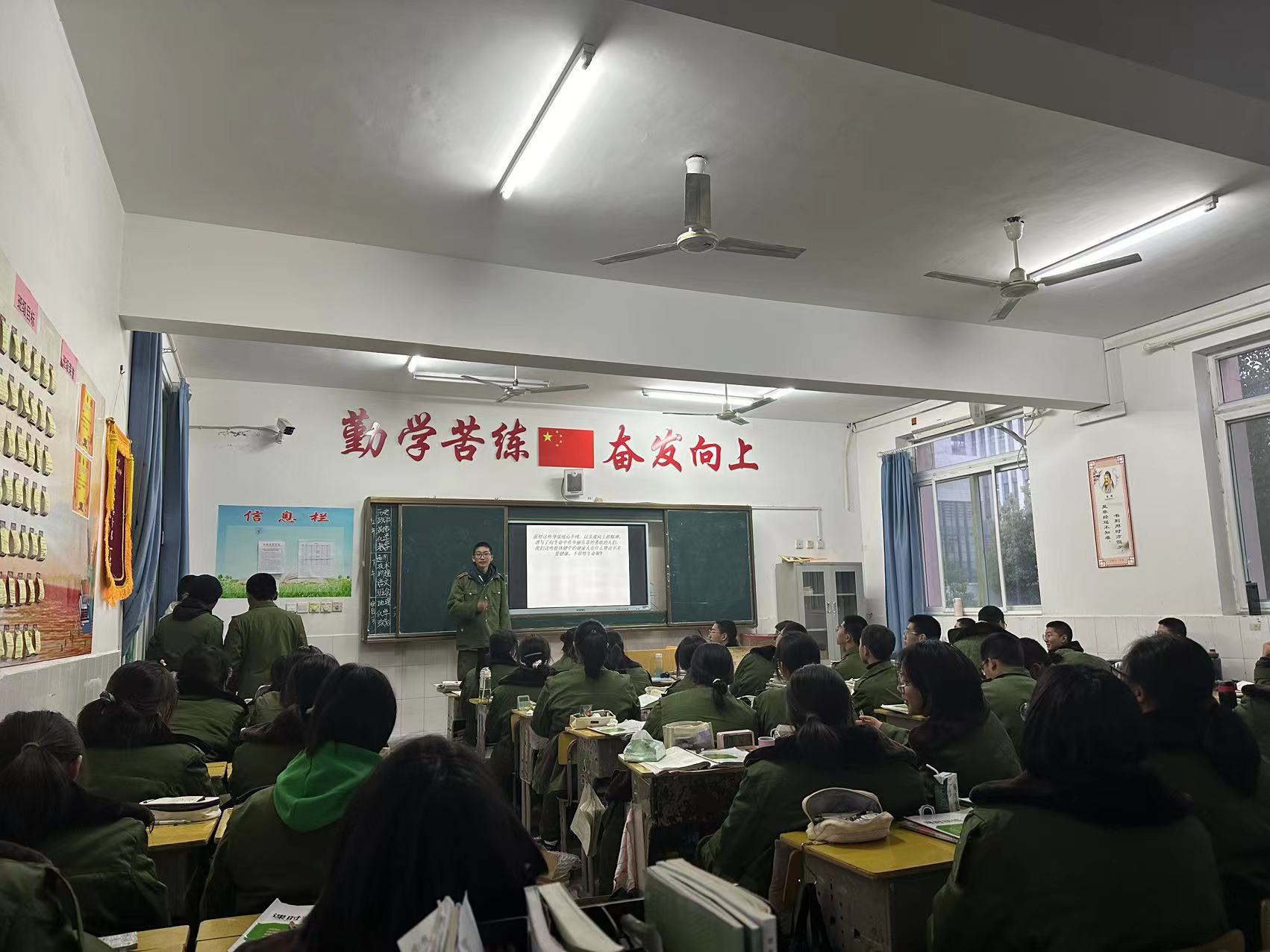 66b8e2a3c2372b4b4251afde6d29a63