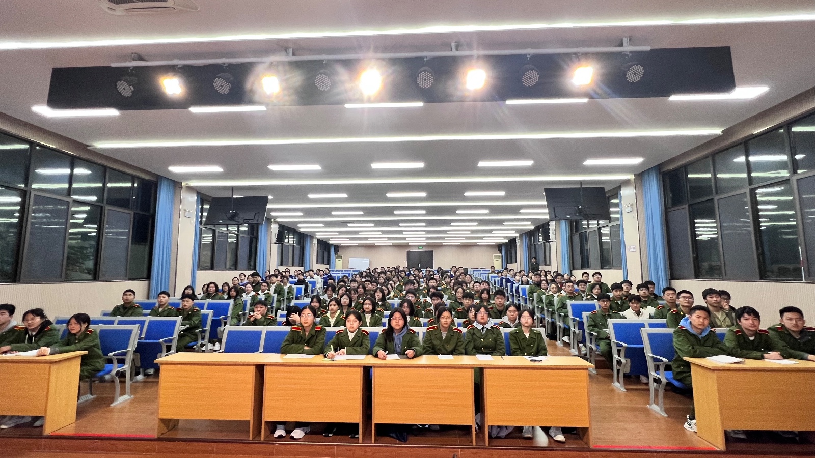图3 图3