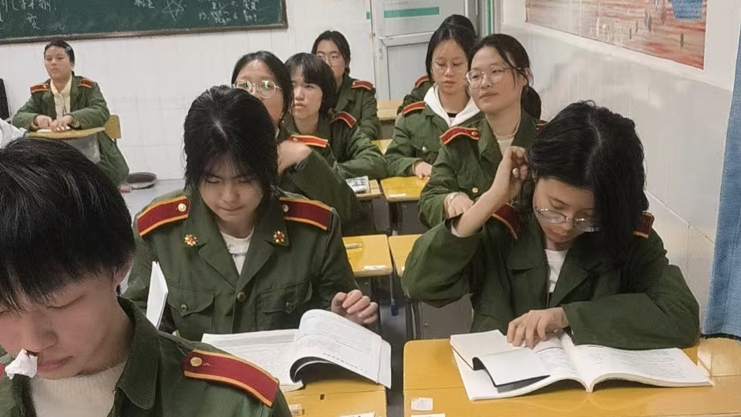图片2 图片2