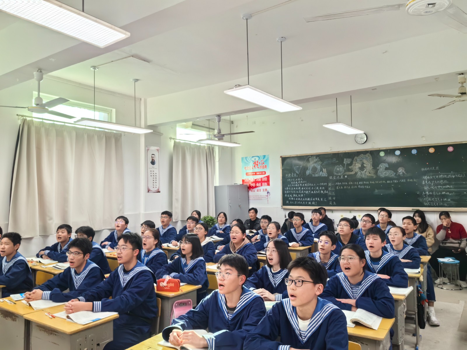 微信图片_20251126151953_188_512 微信图片_20251126151953_188_512
