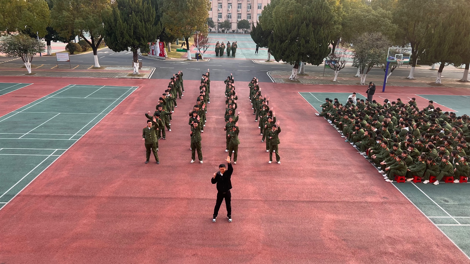 图5