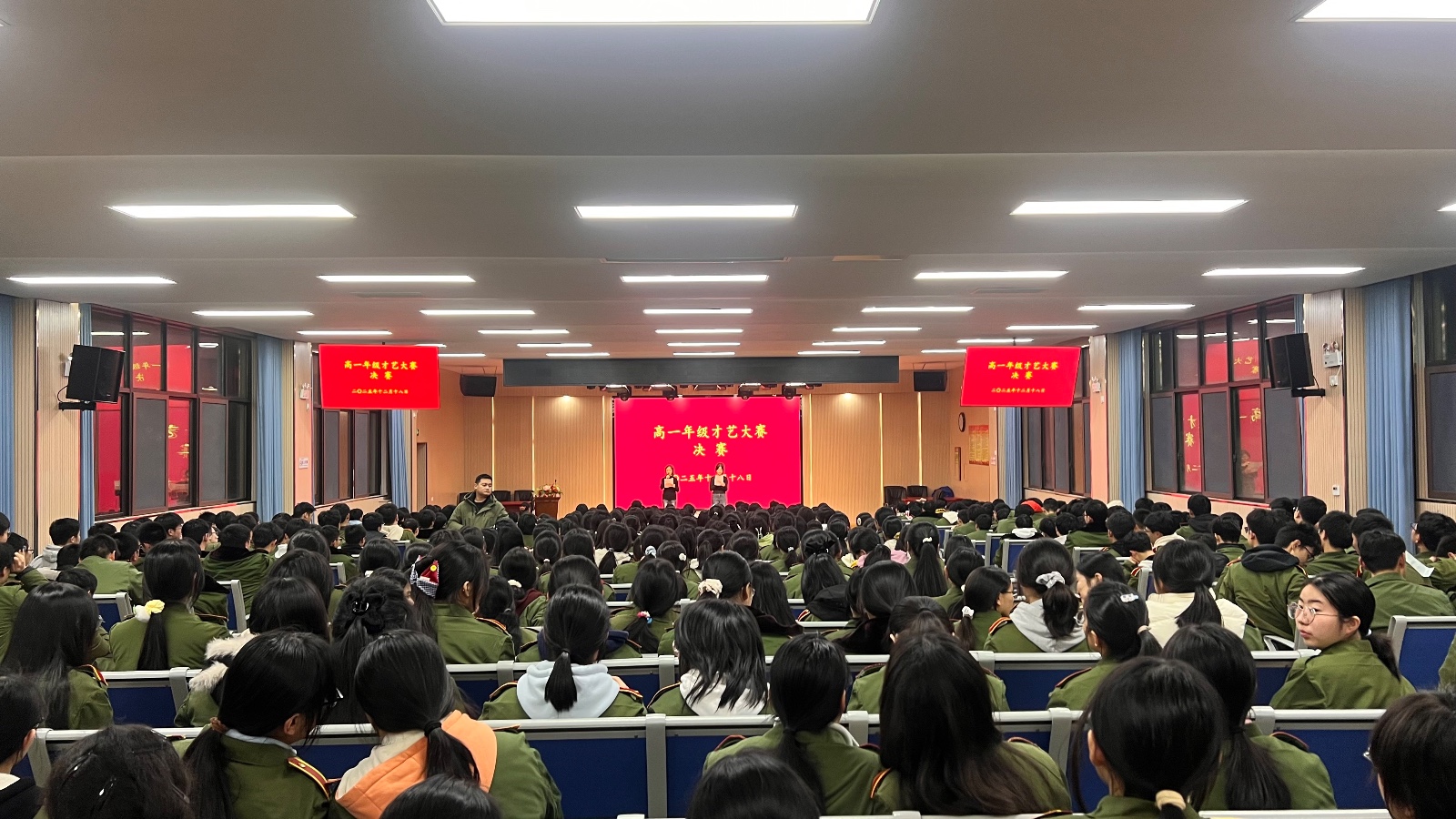 图1