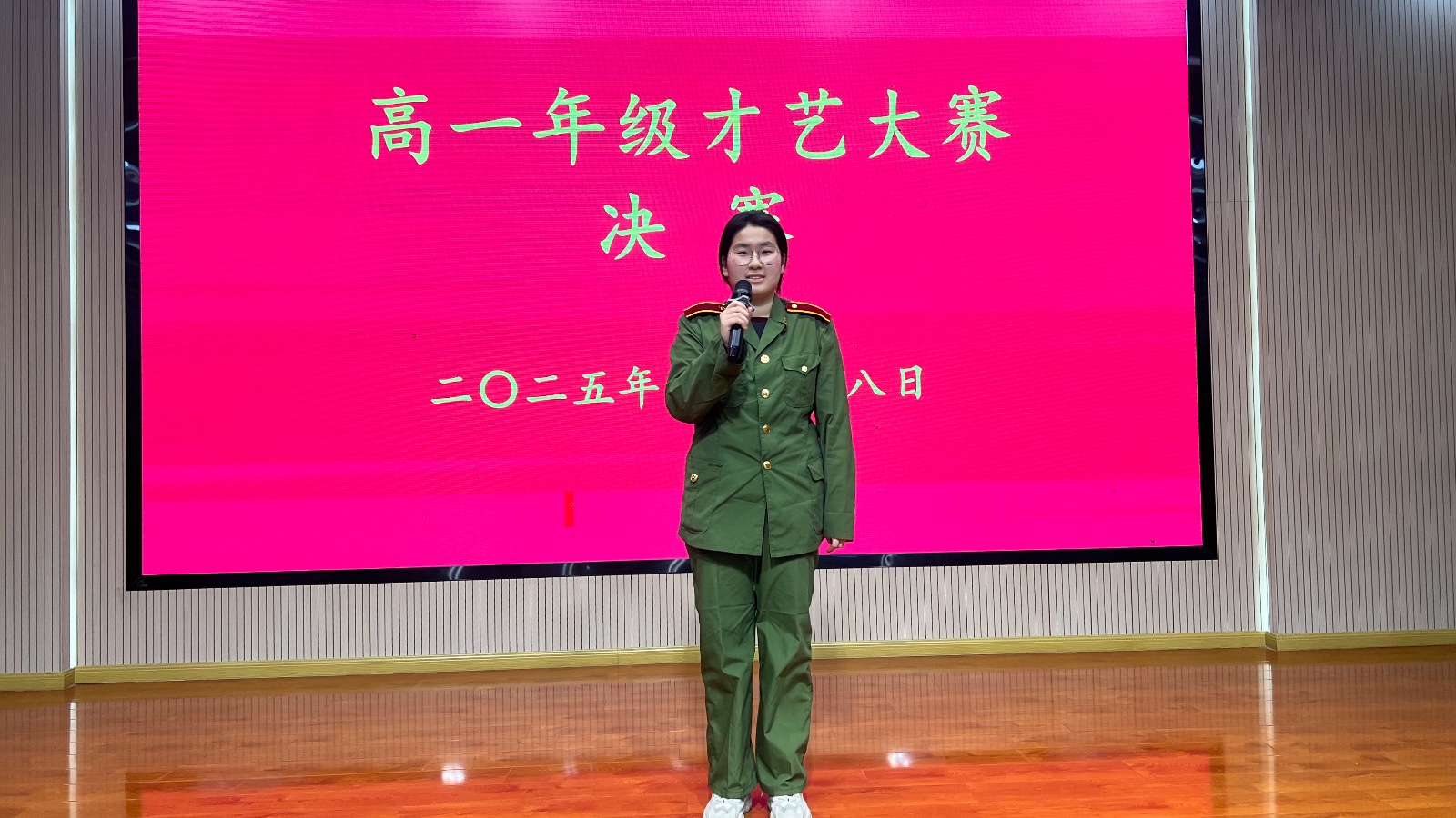 图9