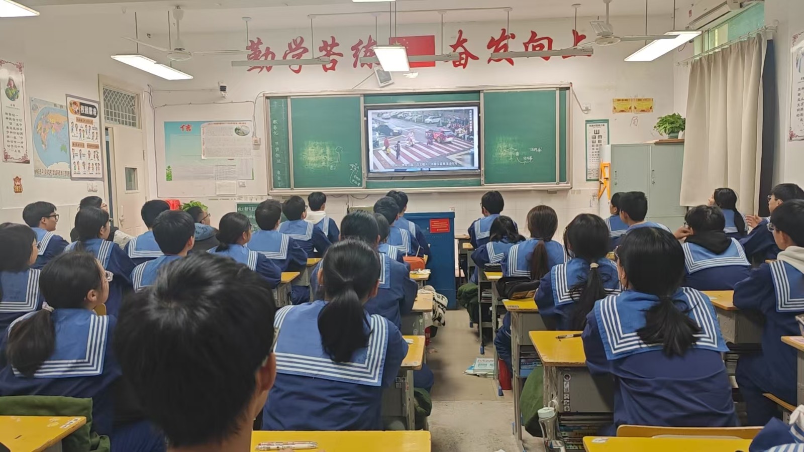 微信图片_20260112212008_18_599 微信图片_20260112212008_18_599