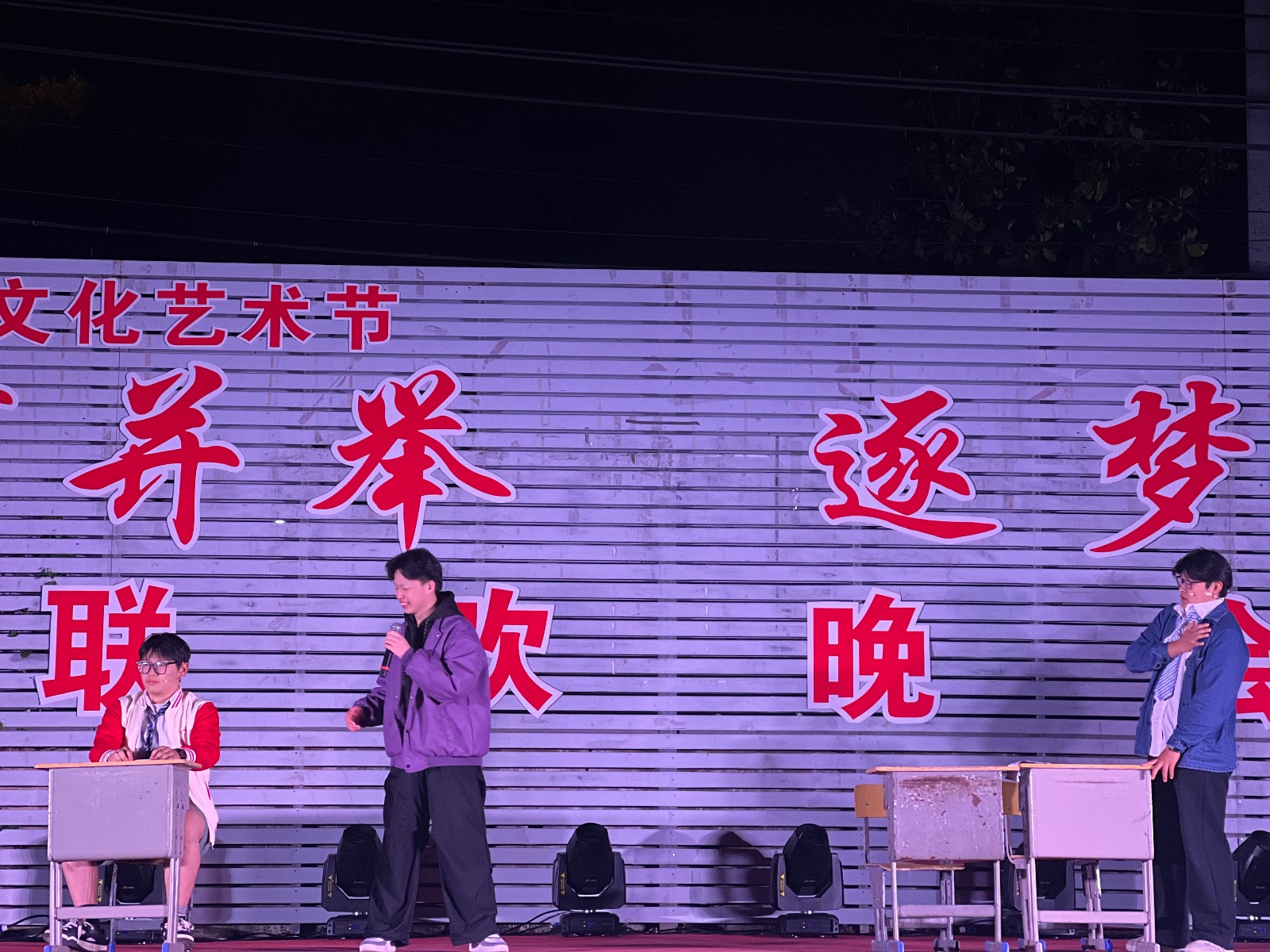 图9