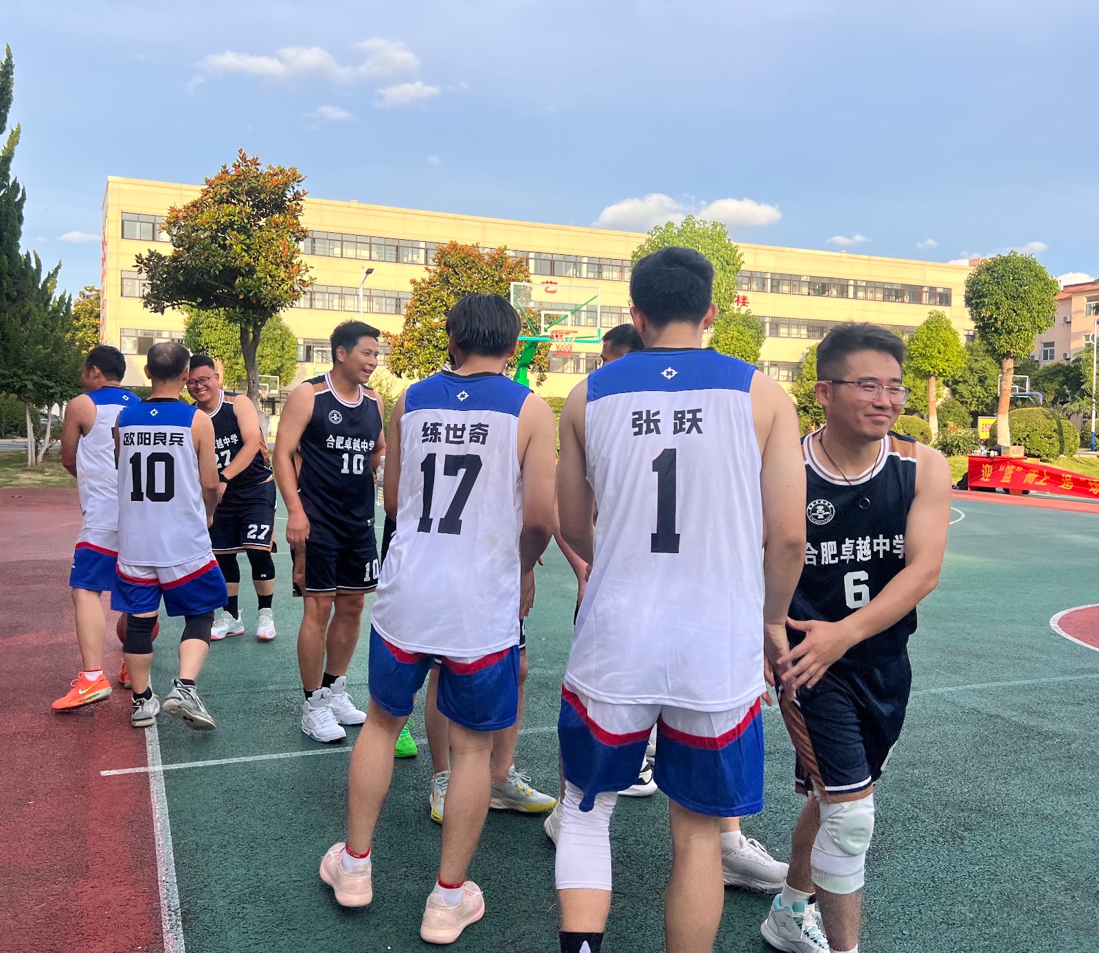 图十三 图十三